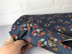 Bomuldsjersey - berry på smuk mørk gråblå bund, rest på 1,2 m